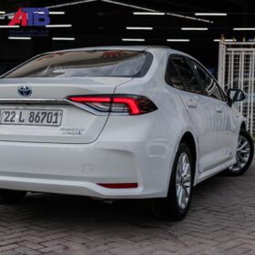 تويوتا كورلا 2024 فول مواصفات هايبرد